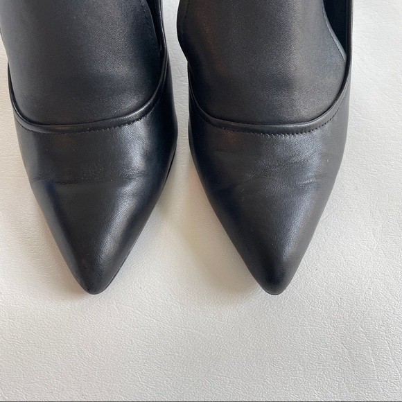 Donald Pliner Heyde Black Leather Pointed Toe Pumps 7 - Picture 3 of 11